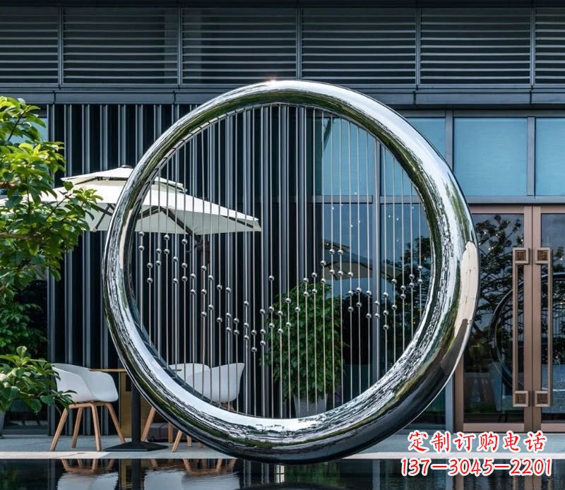 重庆精美的镜面不锈钢圆环雕塑