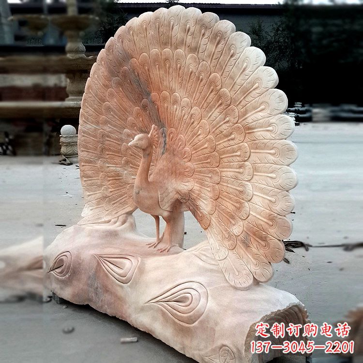 重庆孔雀晚霞红石雕