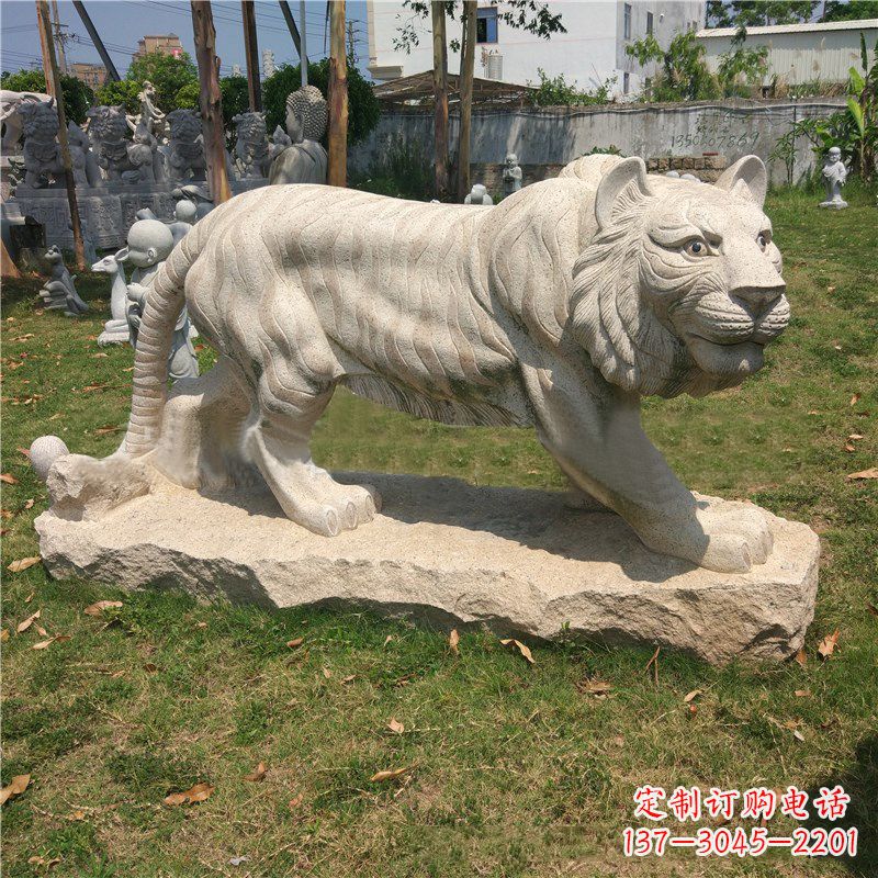 重庆老虎石雕花岗岩雕塑-公园草丛动物摆件