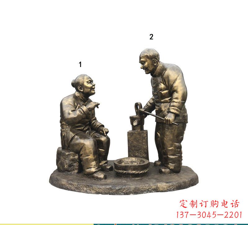重庆质朴传神的老人铜雕