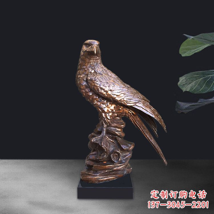 重庆老鹰雕塑摆件