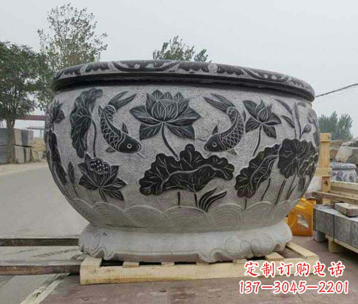 重庆中领雕塑出品,精致仿古圆水缸雕塑