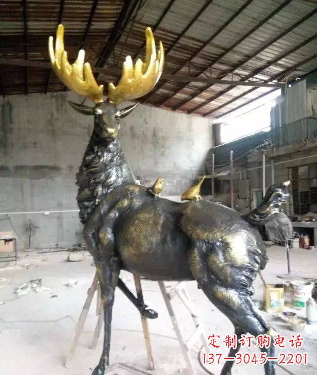 重庆羚羊动物铜雕