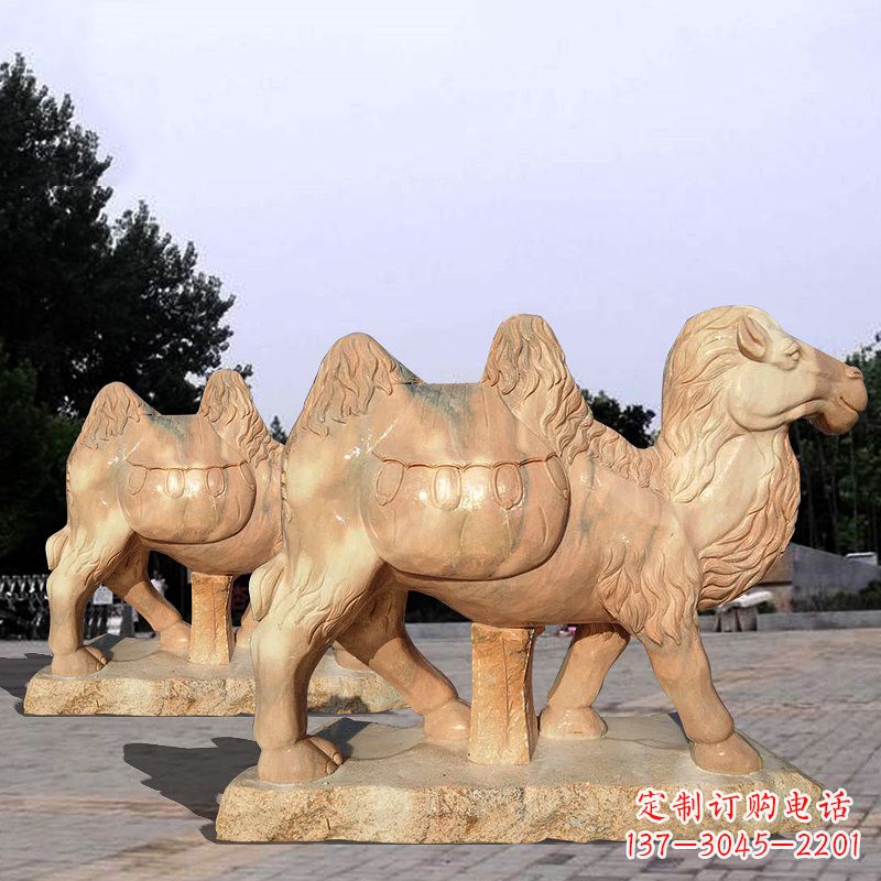 重庆骆驼雕塑晚霞红石雕动物