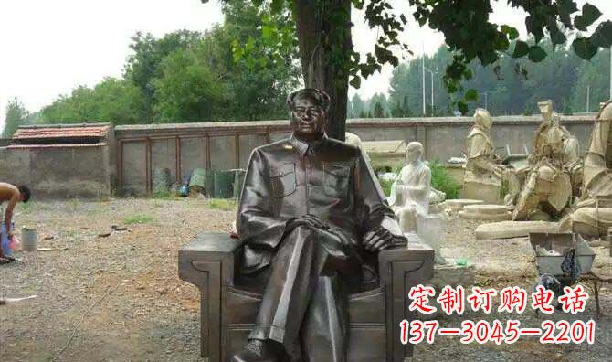 重庆中领雕塑推出的主席雕塑珍藏版,由高级工艺…