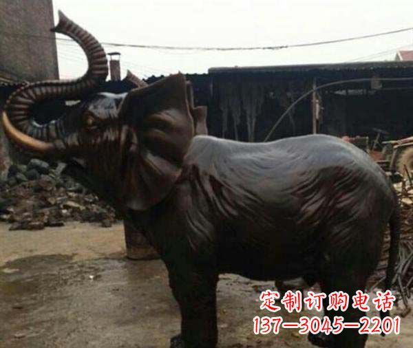 重庆门口大象铜雕