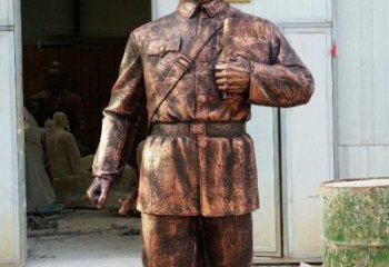 重庆雷锋铜雕，传承爱心精神