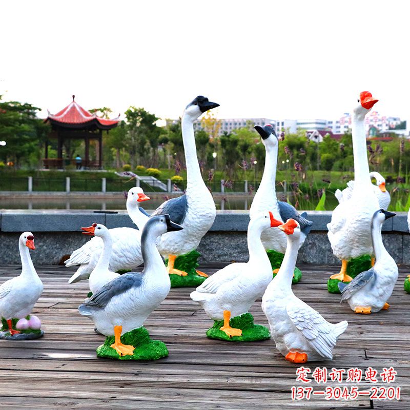 重庆高端铜质农场天鹅雕塑