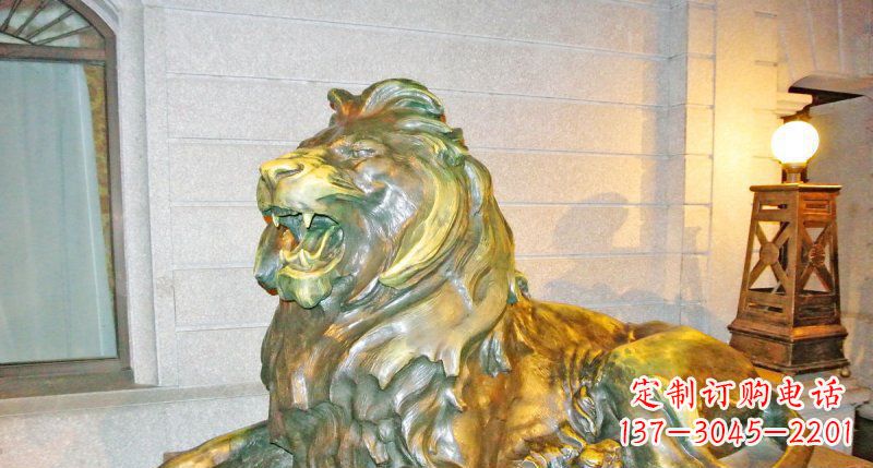 重庆趴着的西洋狮铸铜狮子铜雕