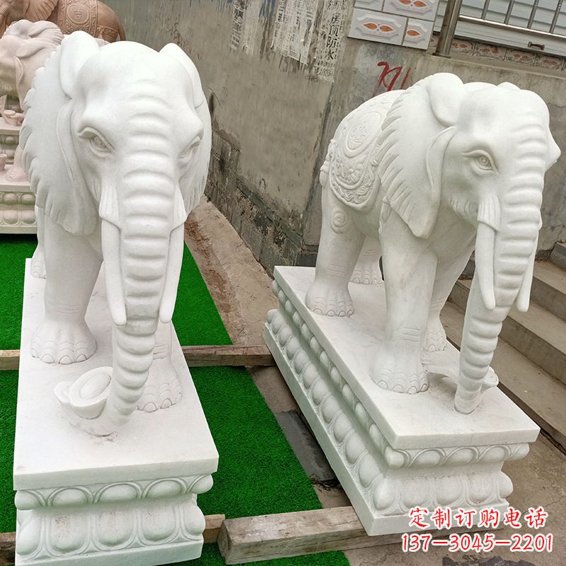 重庆喷水的大象石雕