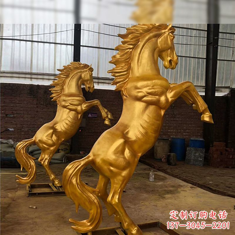 重庆精美马雕塑,精锐漆金马儿