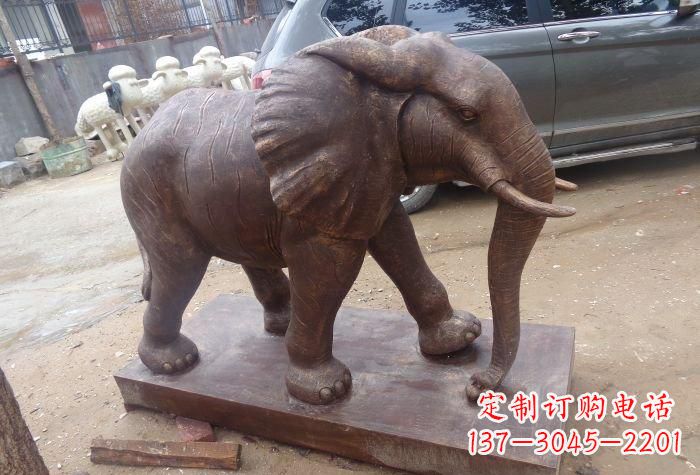 重庆企业大象铜雕
