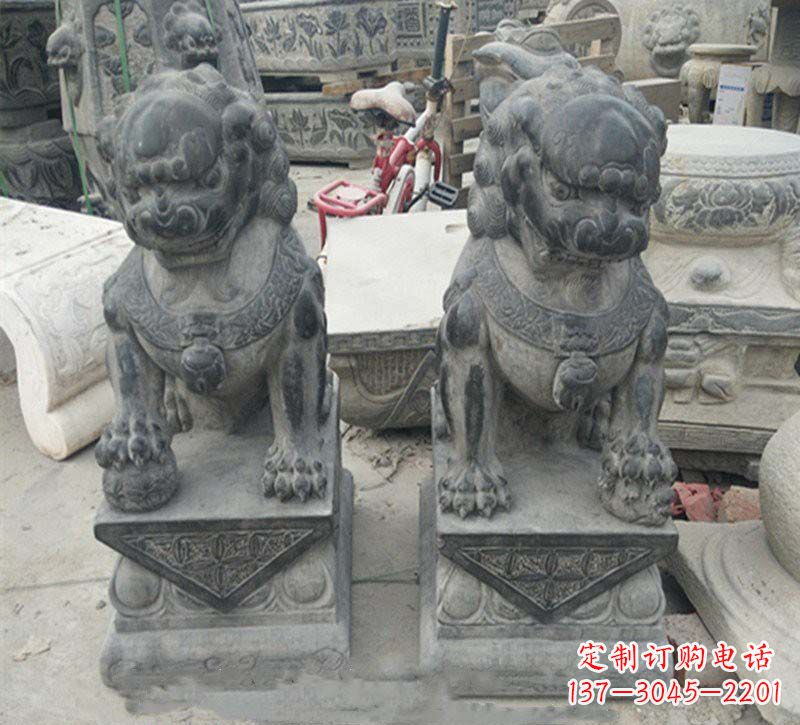 重庆传承传统,精致青石狮子雕塑