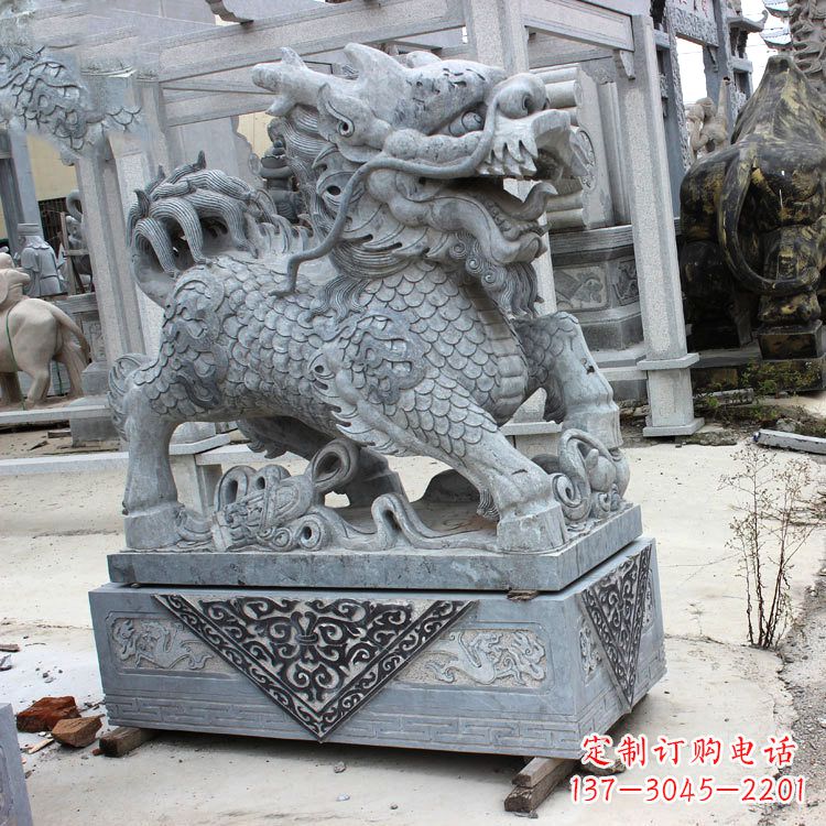 重庆青石仿古石雕麒麟