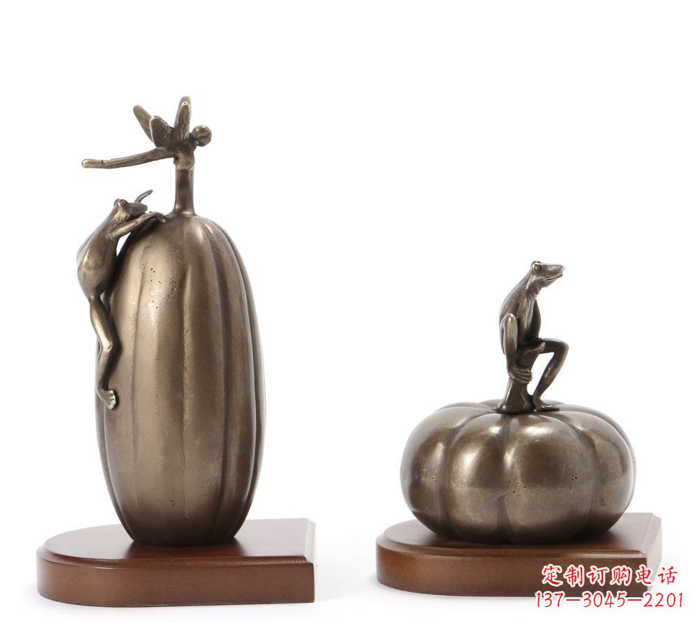 重庆艺术青蛙铜雕:真实逼真可爱