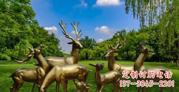 重庆群雄逐鹿,高贵精美的鹿雕塑