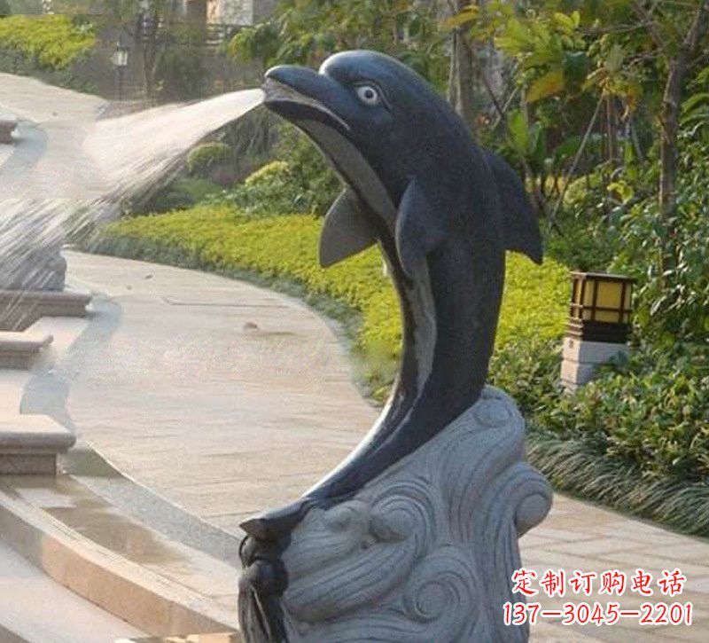 重庆海豚雕塑:惊艳世间,把精灵捧在掌心