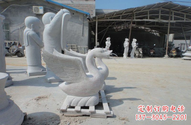 重庆中领雕塑:独具特色的天鹅喷水雕塑