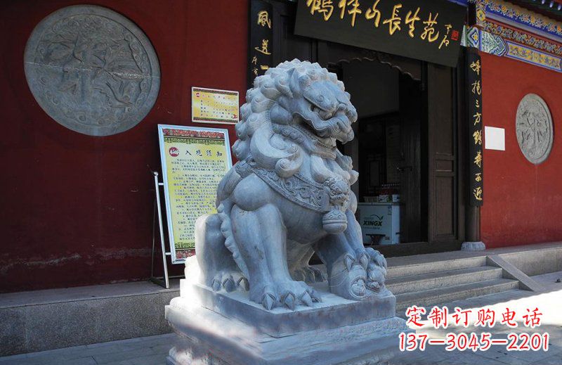 重庆石狮子寺庙门口石雕