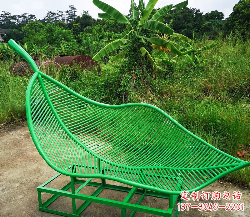 重庆树叶不锈钢景观雕塑