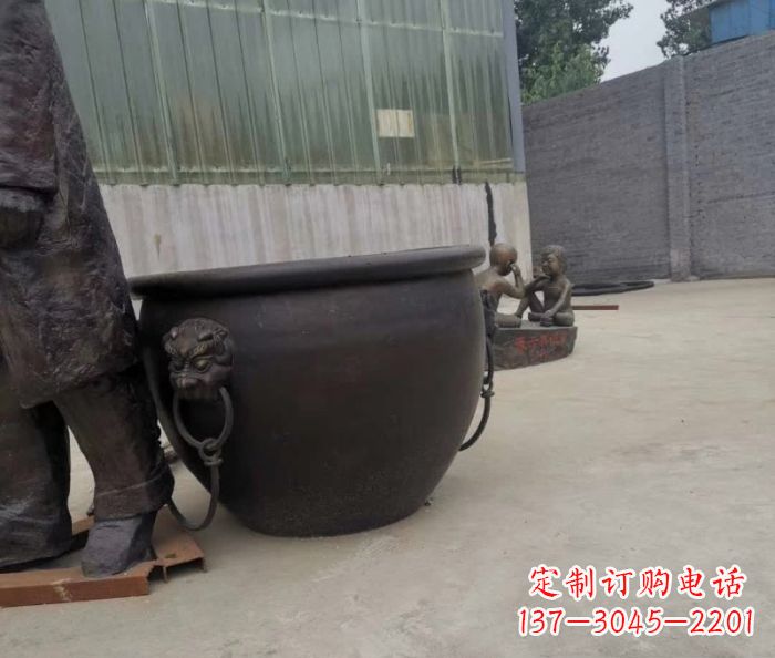 重庆水缸铜雕塑 (2)