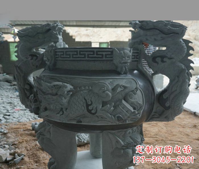 重庆寺庙景观青石龙头香炉石雕