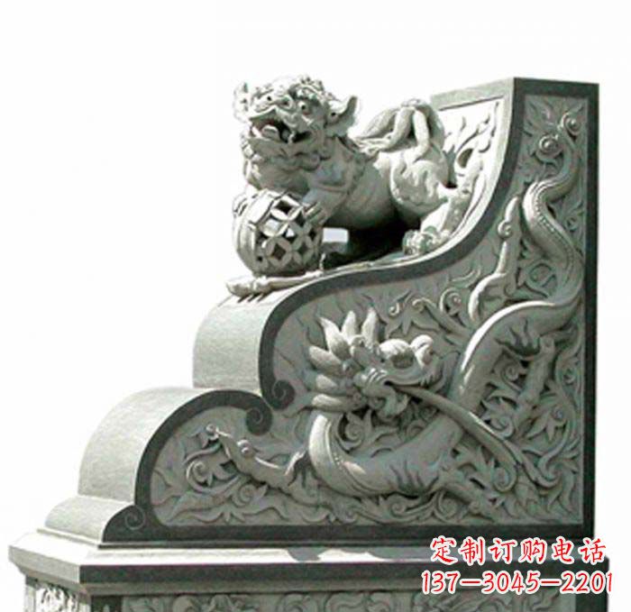 重庆寺庙景观玩绣球狮子石雕门墩