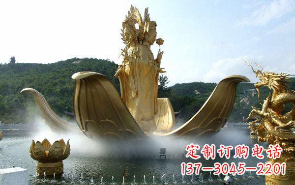重庆寺庙三面观音雕像