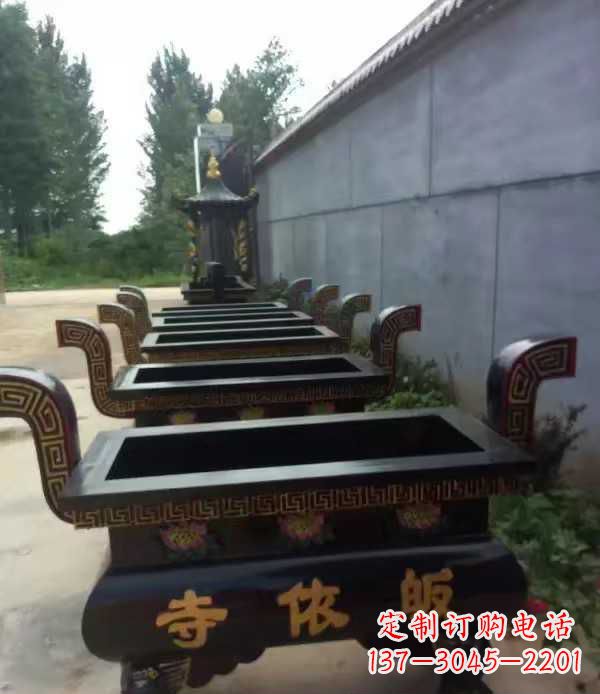 重庆寺庙四足方形香炉铜雕