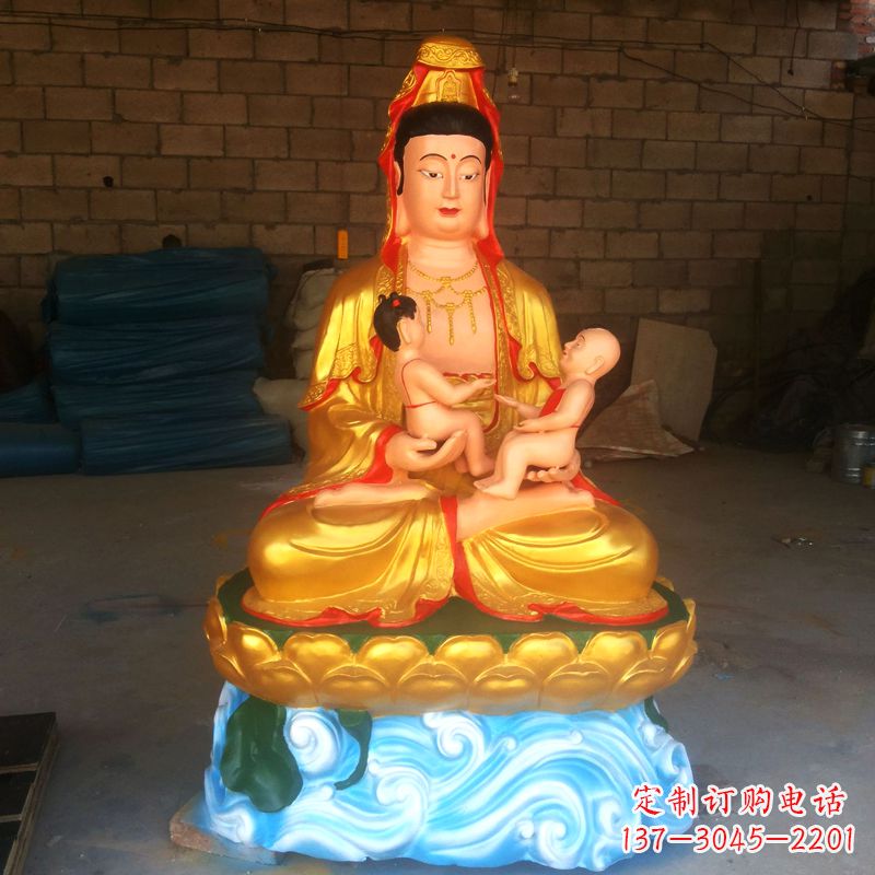 重庆送子观音彩绘漆金雕塑