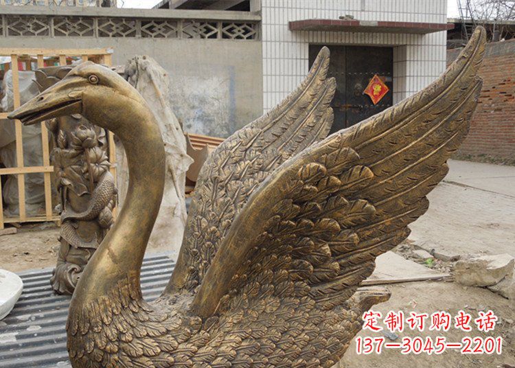 重庆天鹅黄铜动物铜雕