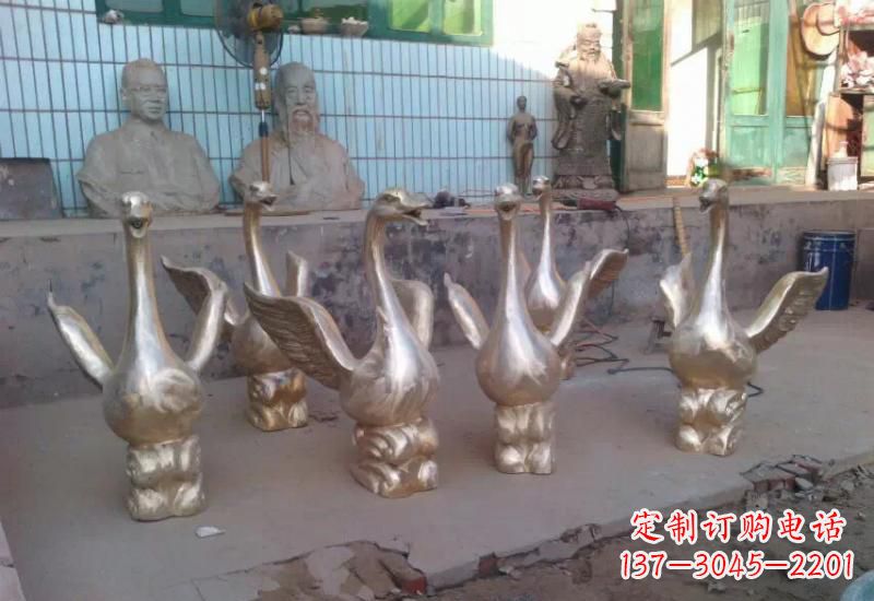 重庆天鹅喷泉雕塑
