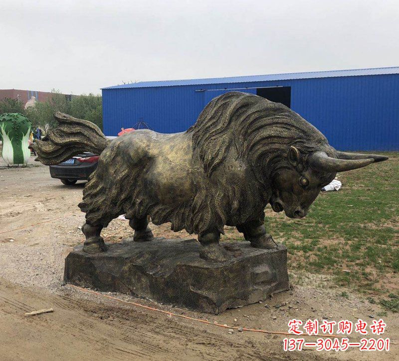 重庆铜雕奔牛雕塑