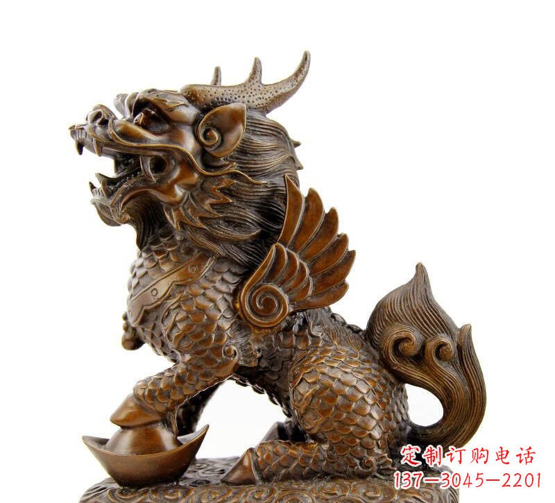 重庆铜雕踩元宝麒麟