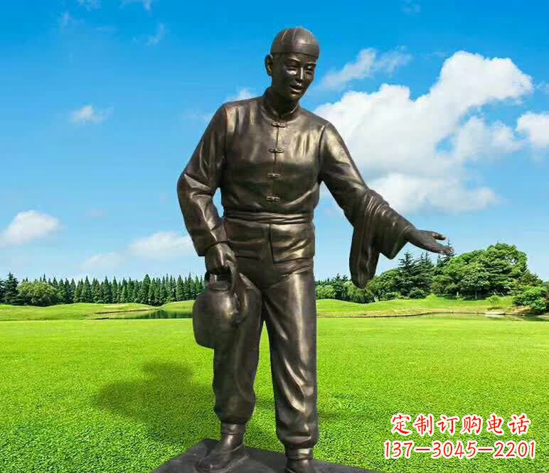 重庆铜雕店小二人物雕塑1