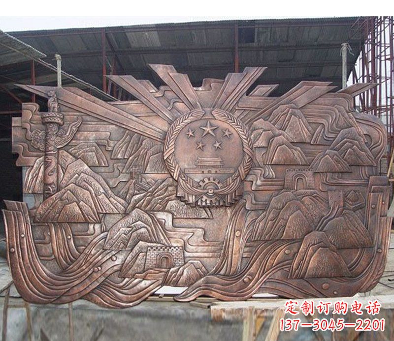 重庆铜雕广场军人壁画雕塑摆件