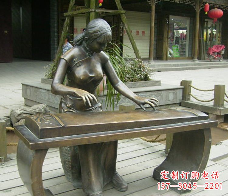重庆铜雕现代人物弹古筝雕塑