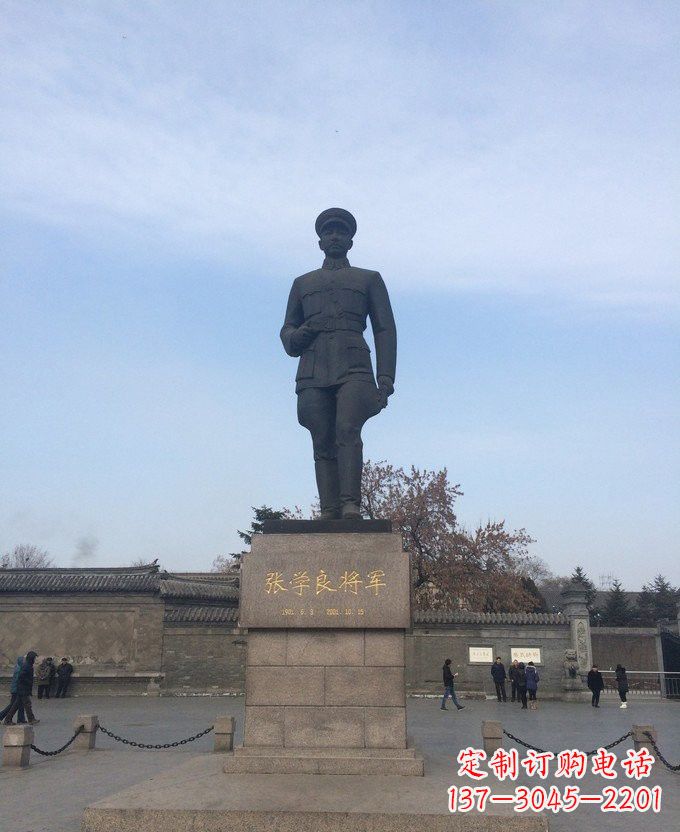 重庆铜雕张学良近代名人雕塑