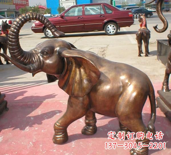 重庆铜雕长鼻大象