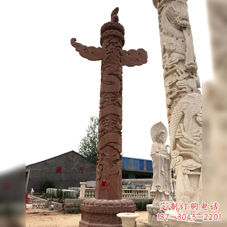 重庆晚霞红华表石柱
