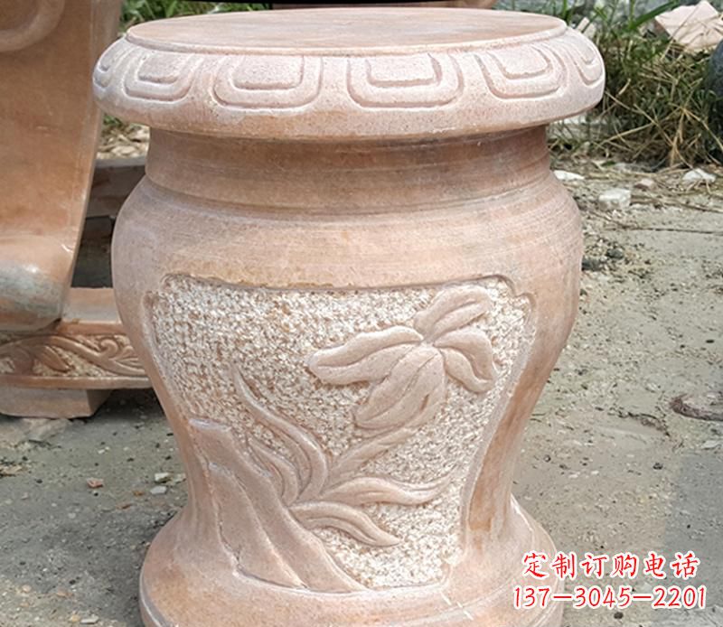 重庆晚霞红景观蝴蝶石凳