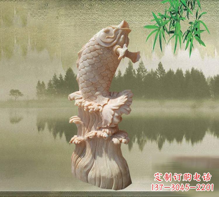 重庆晚霞红鲤鱼石雕