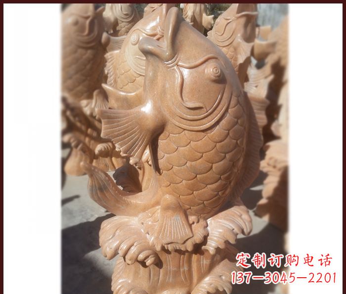 重庆晚霞红喷水鲤鱼石雕 (3)