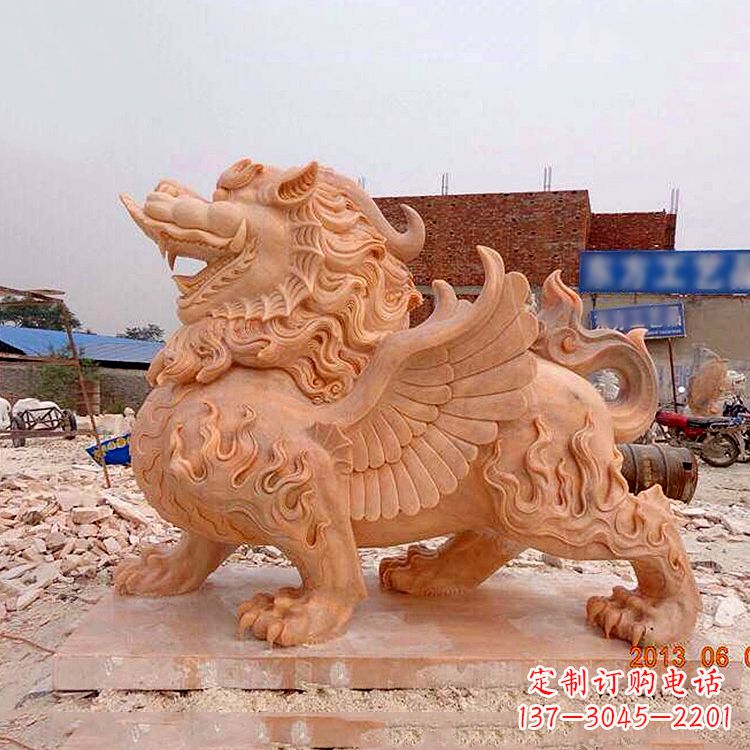 重庆晚霞红貔貅雕塑
