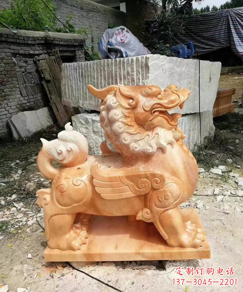 重庆晚霞红貔貅雕塑1