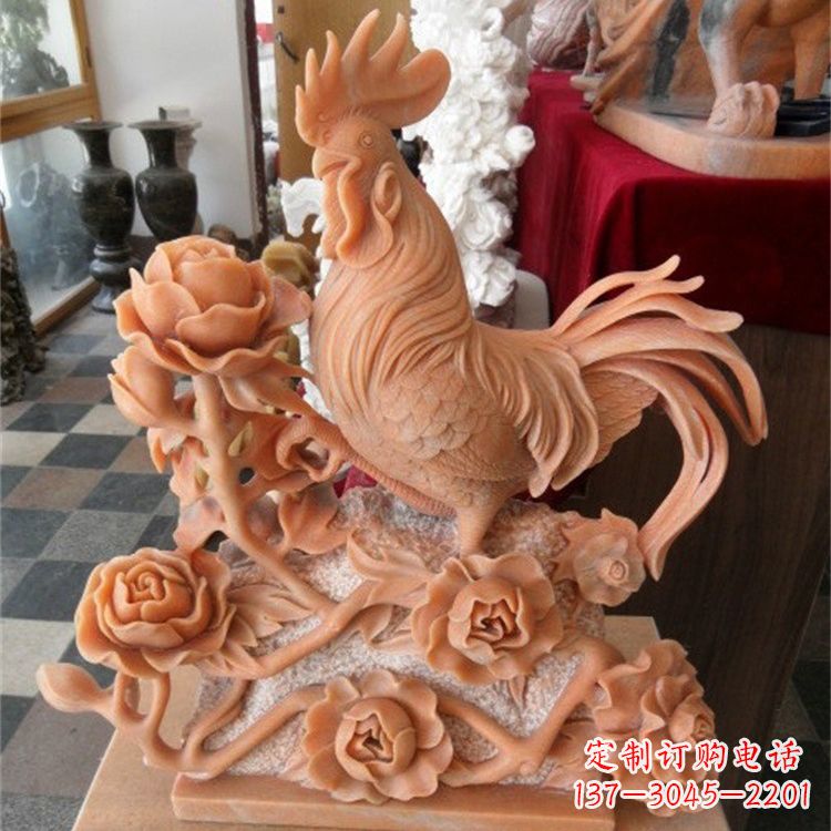 重庆晚霞红石雕公鸡雕塑