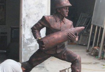 重庆铜雕炮弹战士，象征勇气和决心