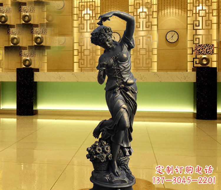 重庆西方女人别墅景观铜雕