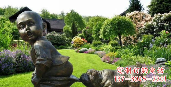 重庆小狗叼小孩裤子童趣铜雕