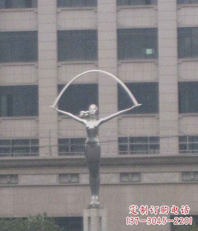 重庆校园不锈钢女孩雕塑